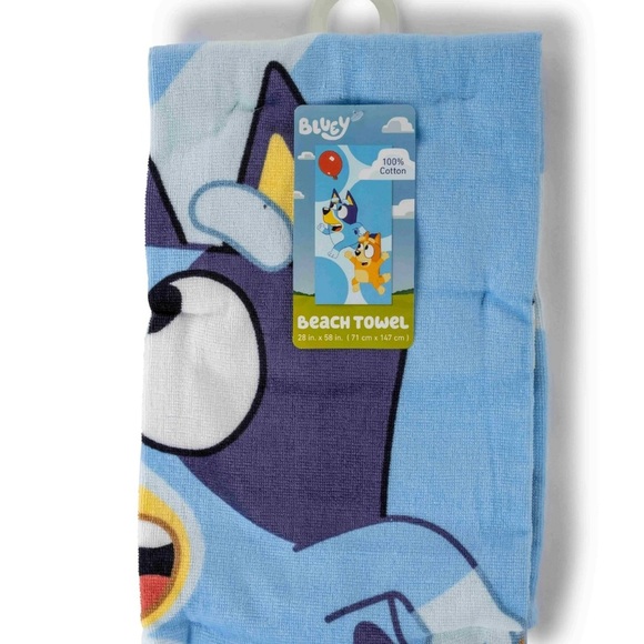 Bluey Bingo Beach Towel 100% Cotton W/ Embroidered Applique 28in x 58in- NWT - Picture 7 of 9